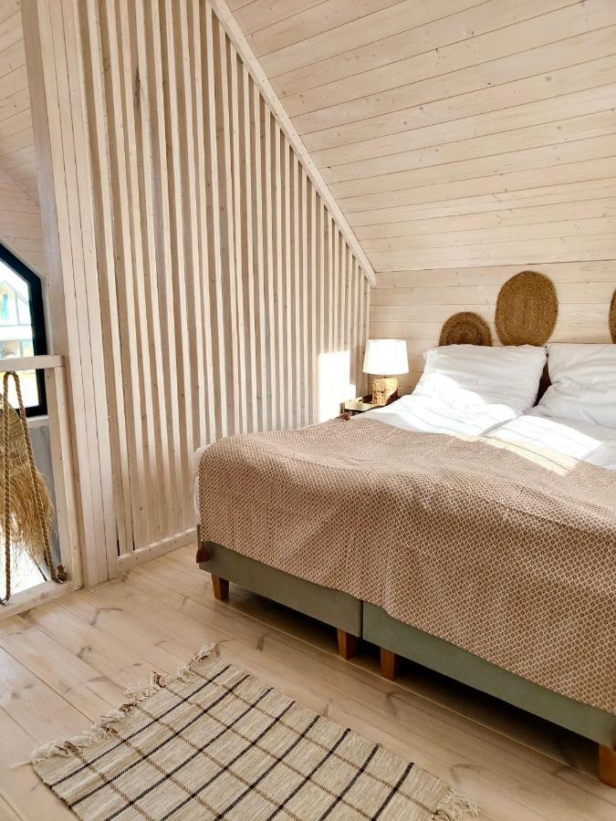 Lulu Holiday Resort Domki Z Podgrzewanym Basenem 梅尔诺 外观 照片