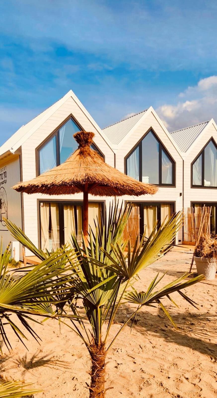Lulu Holiday Resort Domki Z Podgrzewanym Basenem 梅尔诺 外观 照片